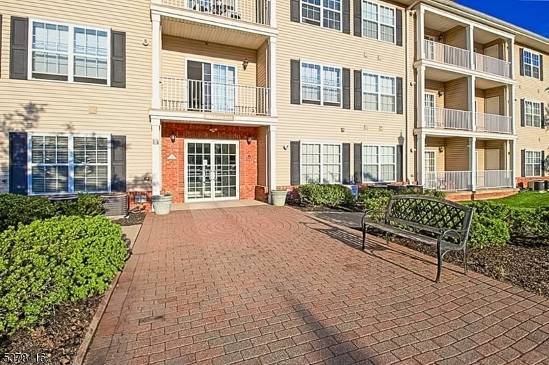 Foto principal - 61 Liddle Ave