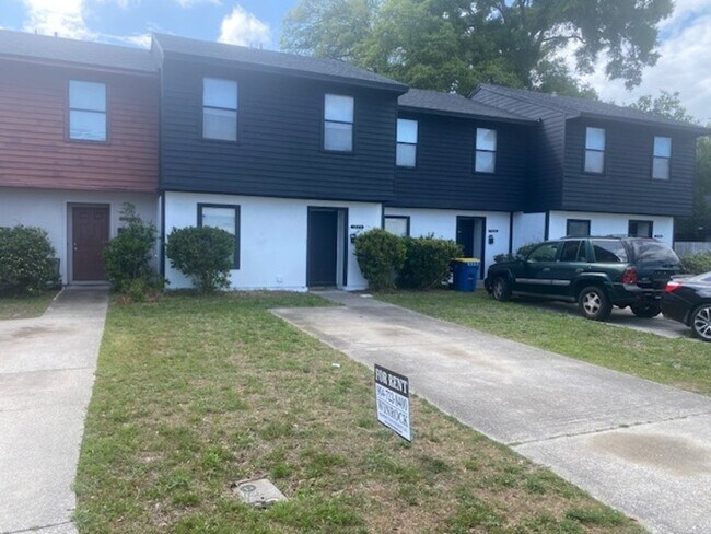 Foto del edificio - 1222 Westdale Dr