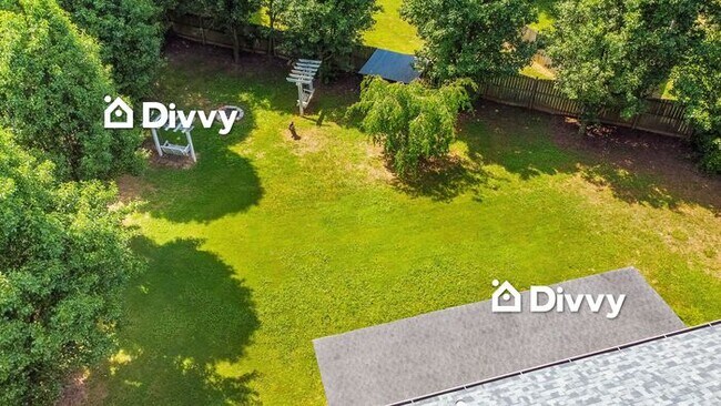 Building Photo - 825 Winchelsea Ct