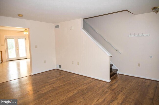 Building Photo - 3669 Mountain Shadow Dr