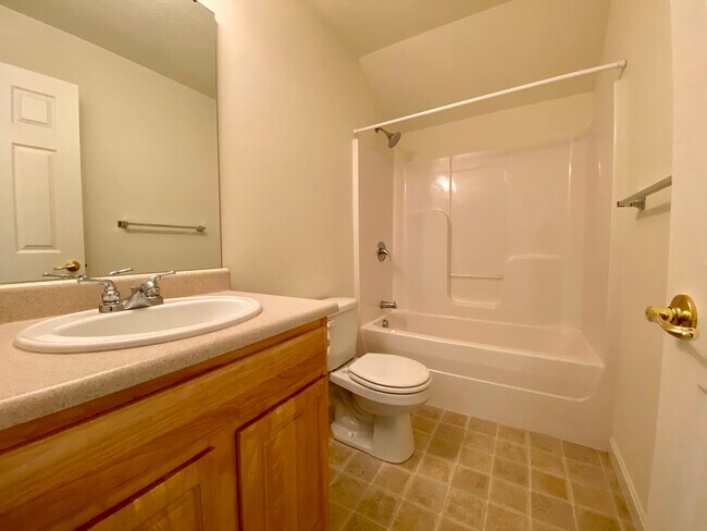 Foto del edificio - 110 Trotter Ln