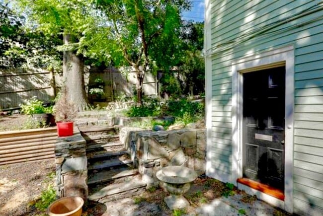 Photo - 11 Cady St Apartment