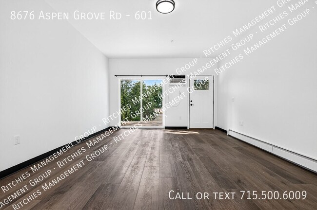 Foto del edificio - 8676 Aspen Ln