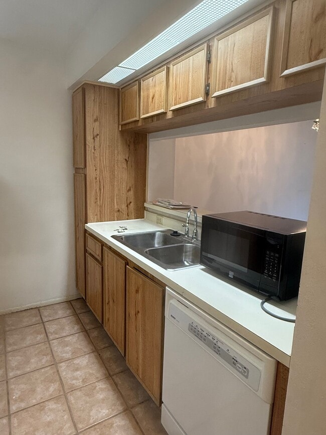 Kitchen - 4207 Winding Moss Trl Apartment