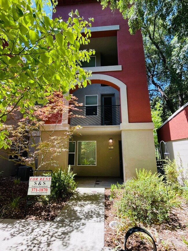 Photo - 785 Carbon Ct Apartment