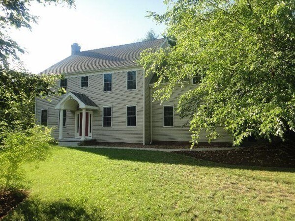 Foto del edificio - 373 Littlefield Ln