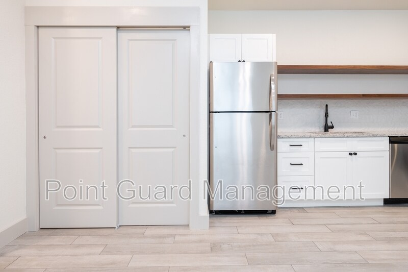 1230 N Greenwich Rd, Wichita, KS 67206 Condo for Rent in Wichita, KS