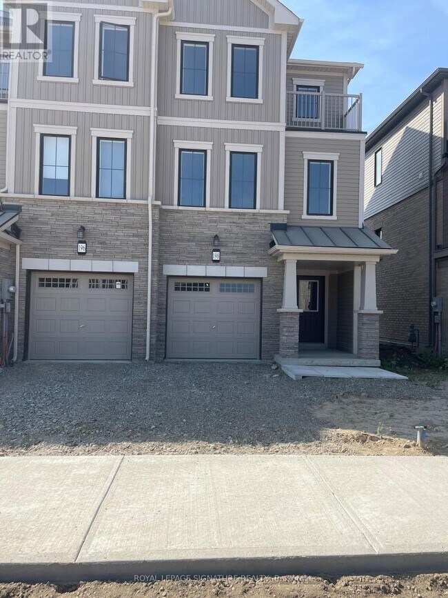 Building Photo - 198 Gillespie Dr