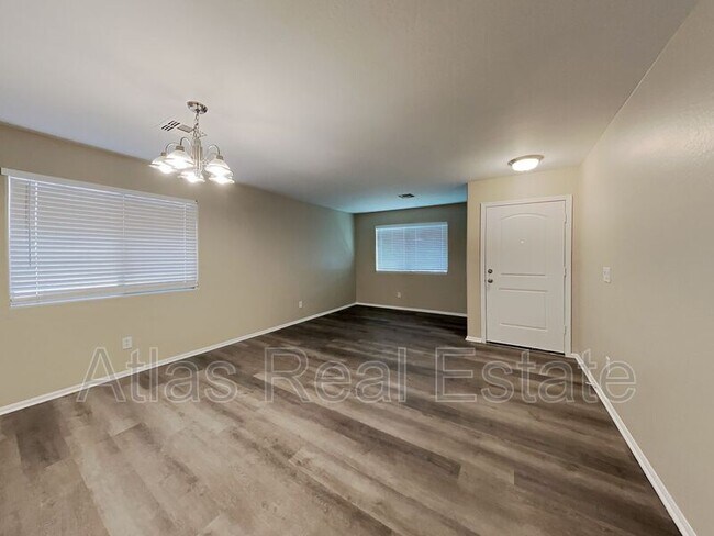 Foto del edificio - 7256 W Aurelius Ave