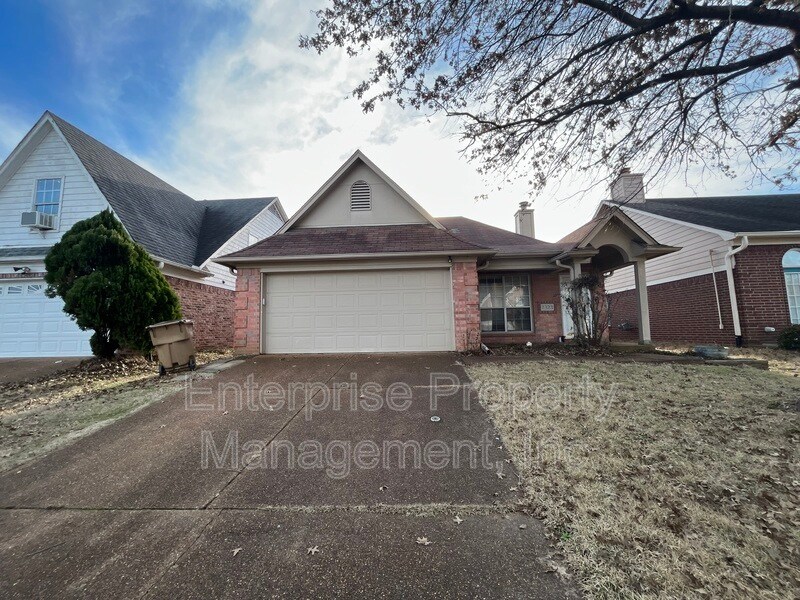 Building Photo - 7323 Appling Ridge Dr