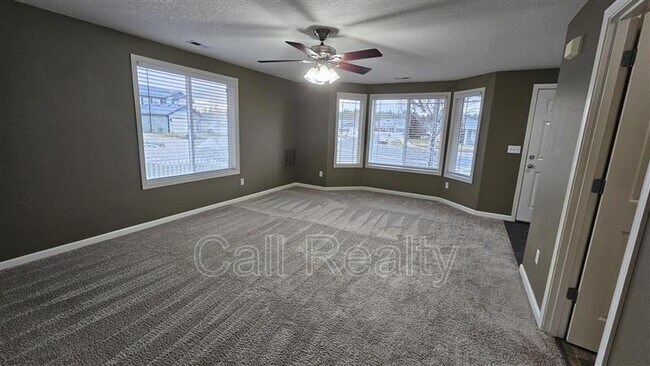 Foto del edificio - 9302 W Caelen Ave