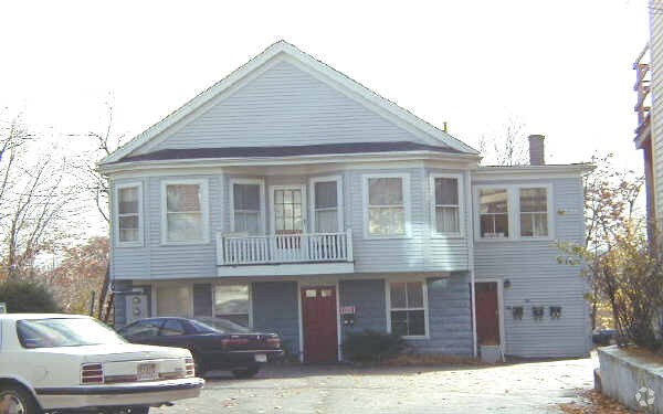 Building Photo - 25-29 Savin Ave