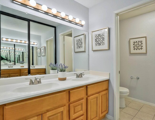 Foto del edificio - 39931 Cedar Blvd