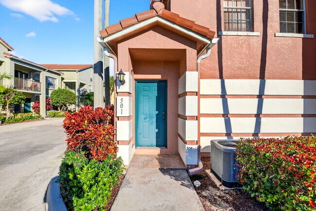 Foto del edificio - 501 Belmont Pl