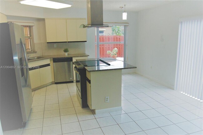 Building Photo - 10957 SW 73rd Terrace