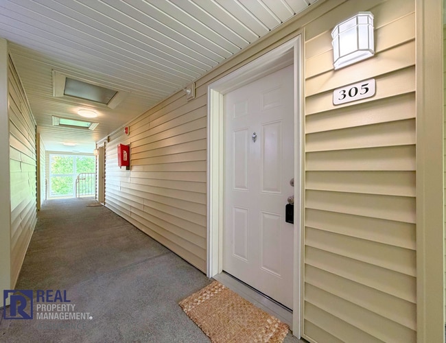 Photo - 780 NW 185th Ave Apartment