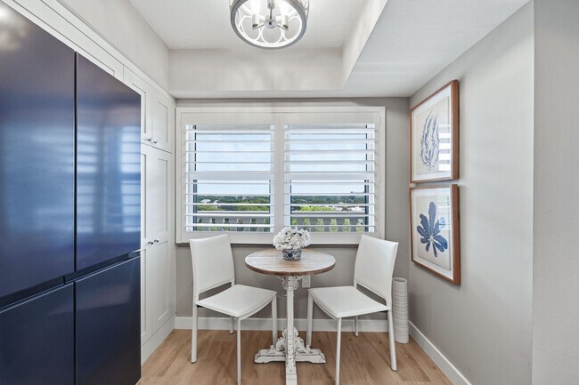 Foto del edificio - 5501 Heron Point Dr
