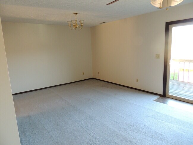 living room - 107 McGrew Dr