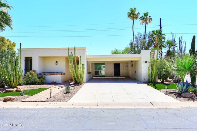 Foto del edificio - 4111 N 87th Pl