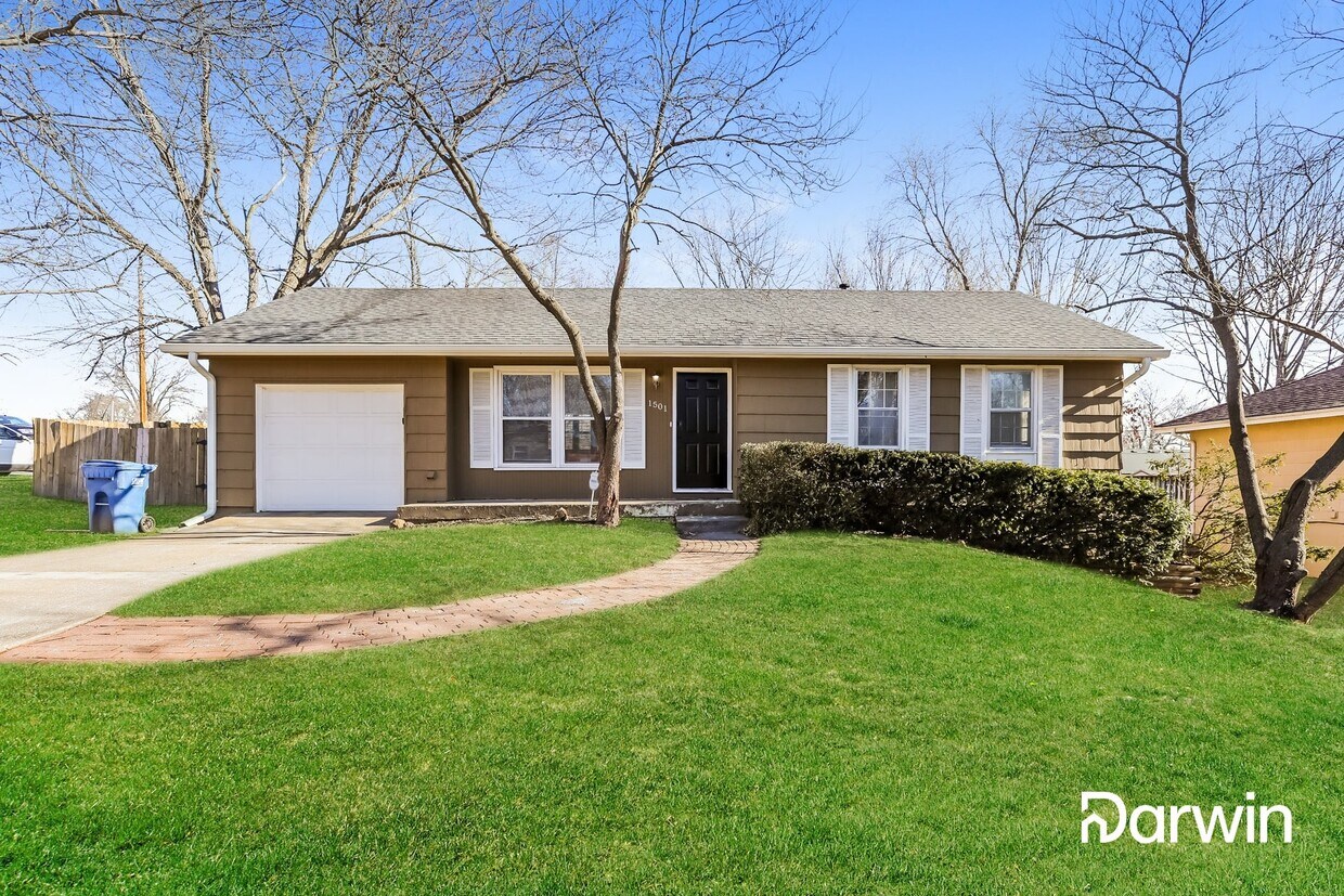 1501 Johnston Street, Liberty, MO 64068 House Rental in Liberty, MO