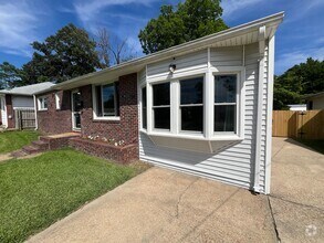 Building Photo - 9522 Willow Terrace
