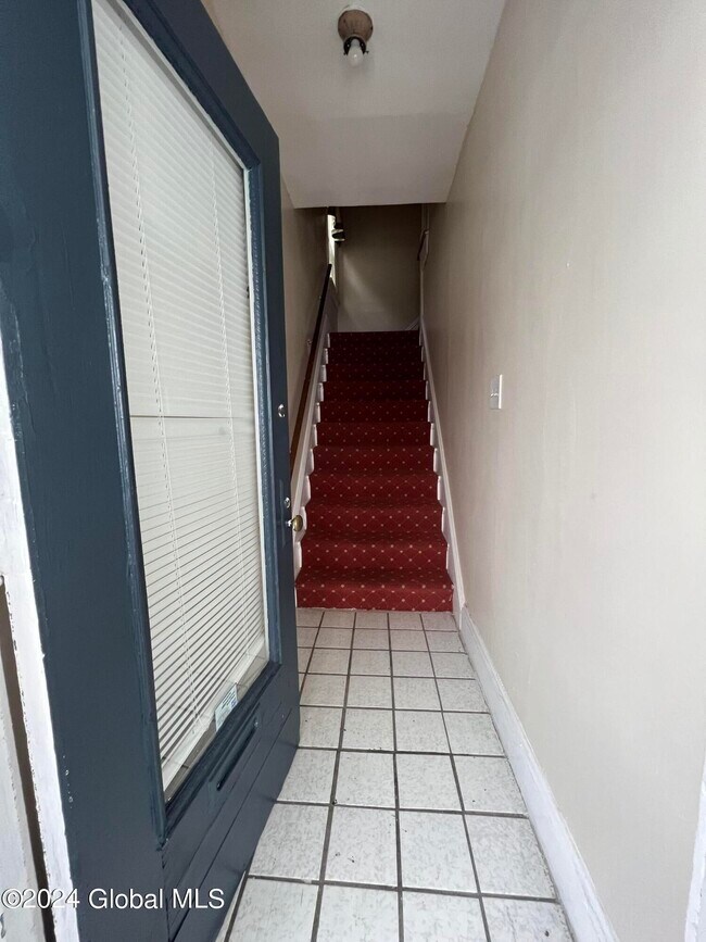 Building Photo - 277 Delaware Ave