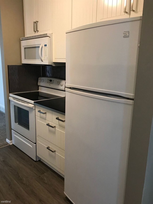 Building Photo - 1 br, 1 bath  - 1199 S Sheldon Rd Apt 1A