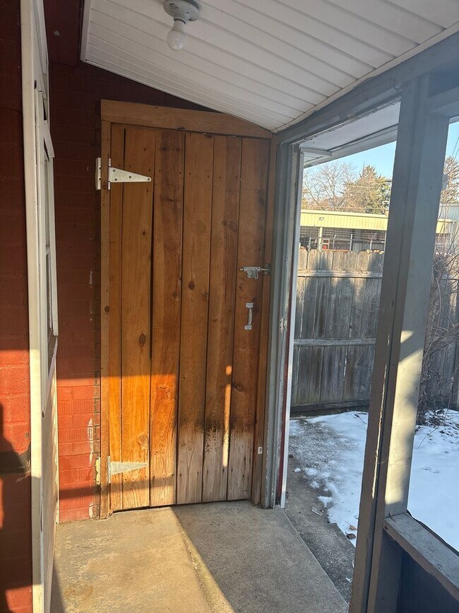 Foto del edificio - 3-4 Bedroom House Near Albemarle Park-York City SD