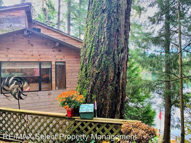 Foto del edificio - 25603 E Lake Wilderness Dr SE