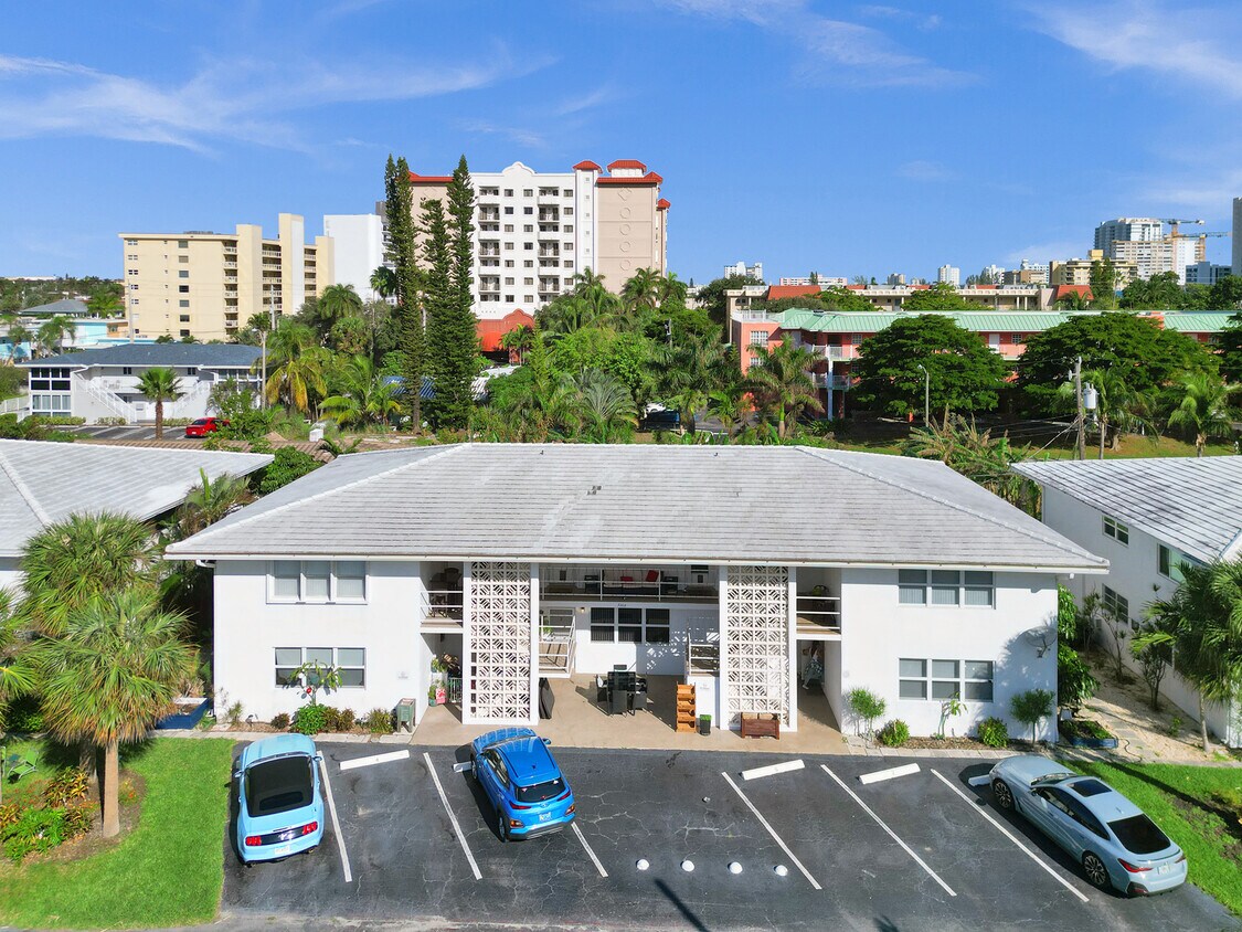 Foto principal - 3209 Colony Club Rd