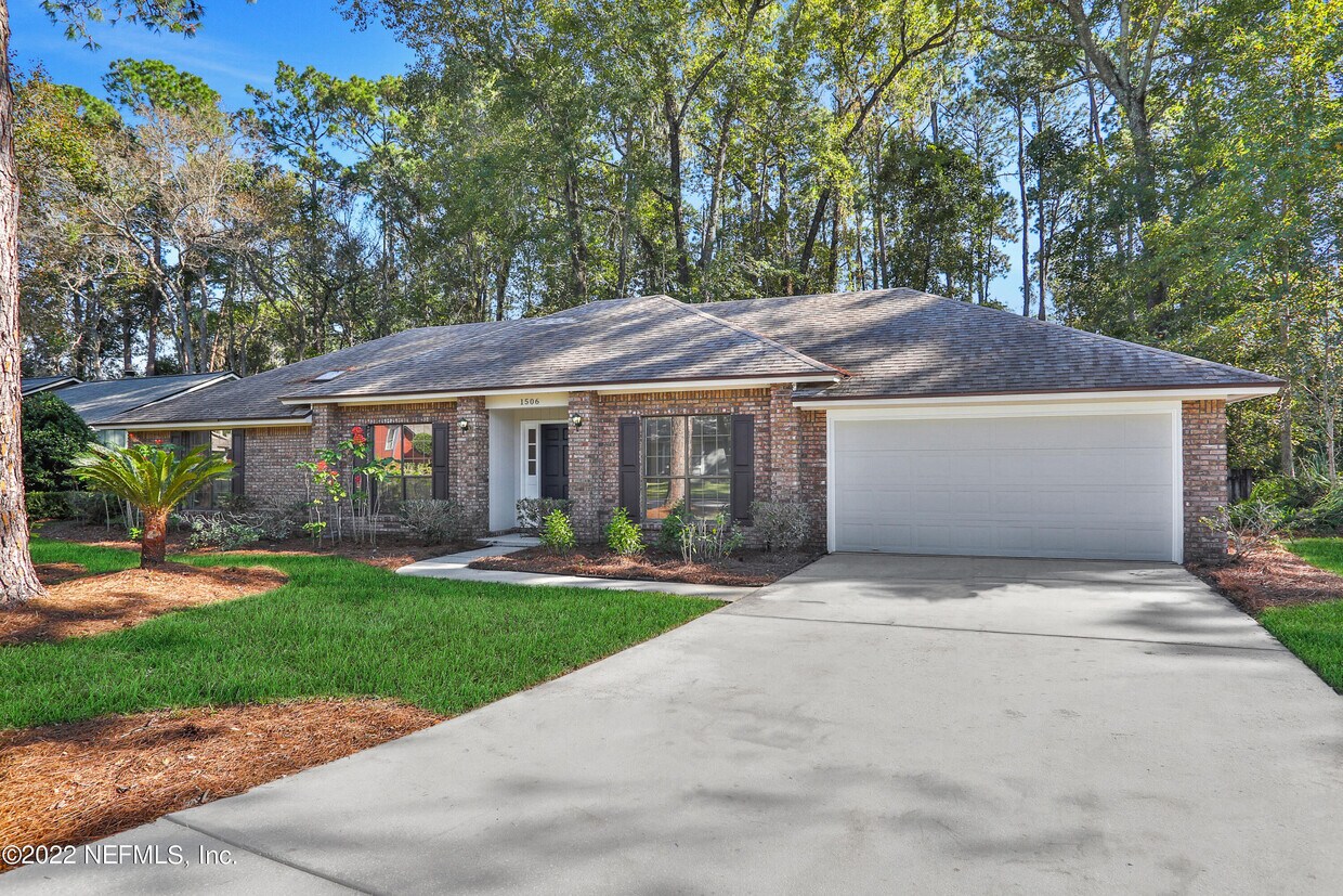 1506 Rivergate Dr, Jacksonville, FL 32223 House Rental in