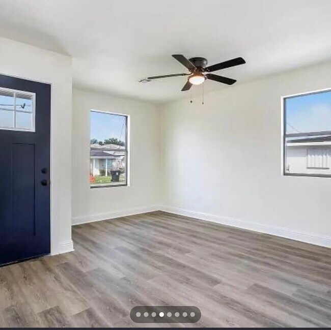 Foto del edificio - 211 3rd St
