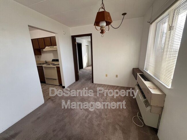 Foto del edificio - 505 Lunar Ln