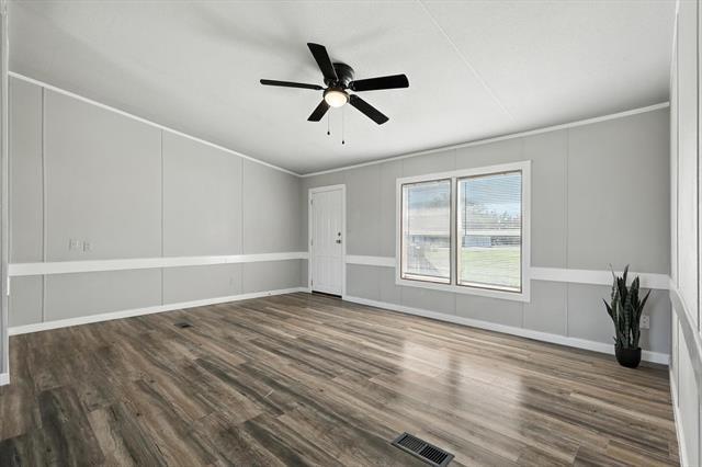 Building Photo - 144 Sun Valley Dr
