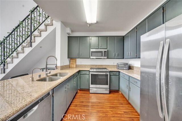 Building Photo - 625 S Berendo St