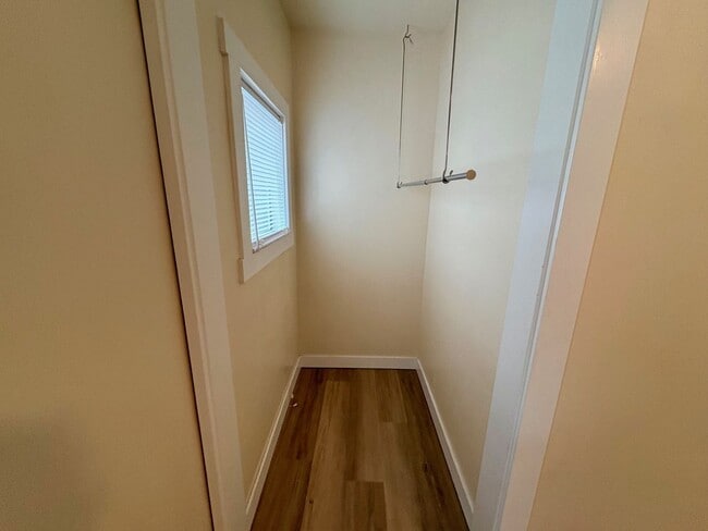 Building Photo - WESTLING RAINIER AVE S