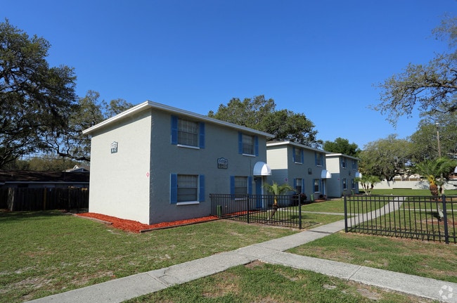 Building Photo - 11716 N 58th St