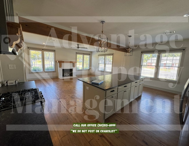 Building Photo - 846 Donaghey Ave