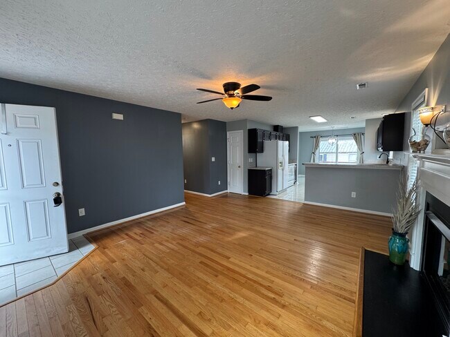 Photo - 42 Lodge Rd House