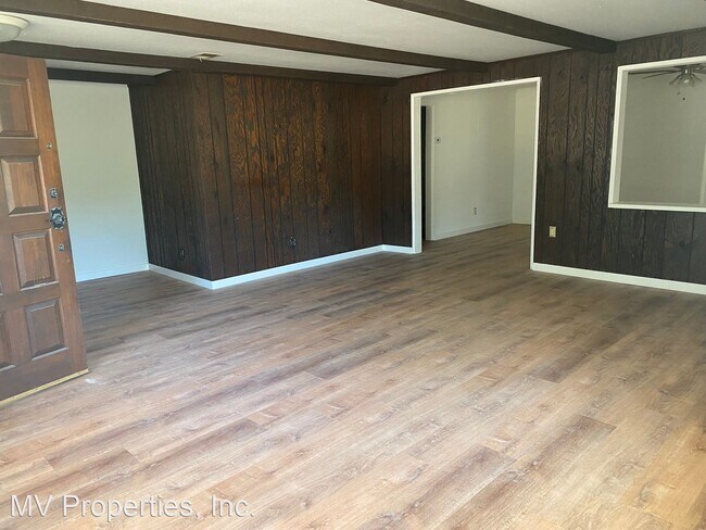 Building Photo - 2 br, 2 bath House - 220 South Citrus Ave.