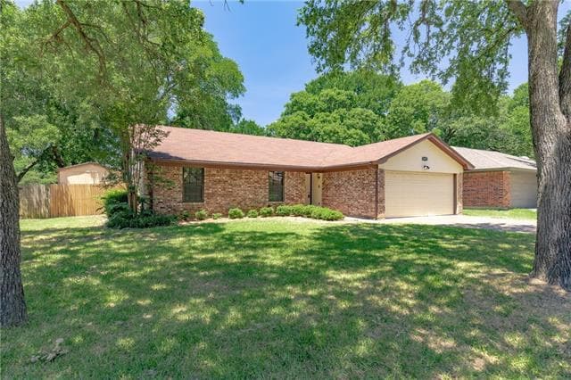 Building Photo - 6929 Briardale Dr