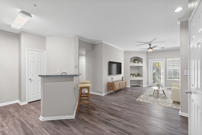 Apartamentos Benton Pointe — foto de la comunidad - Benton Pointe