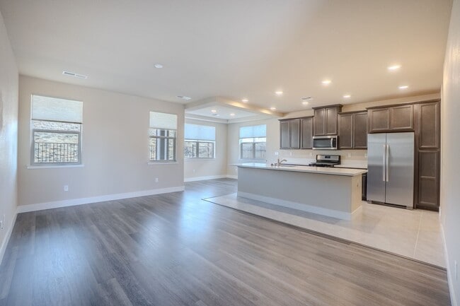 Building Photo - 3 Bedroom | 2 Bath | 2 Car | Private backyard