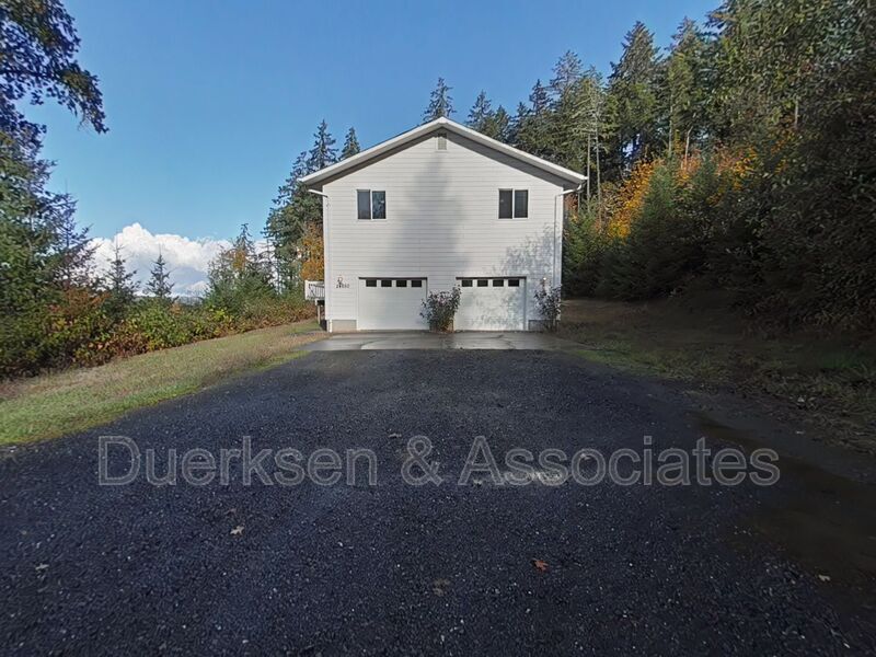 Foto principal - 24650 Grange Hall Rd