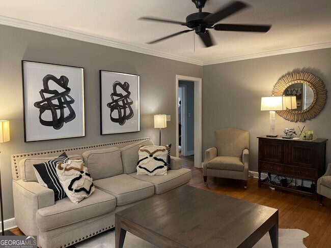 Foto del edificio - 3538 Kingsboro Rd NE