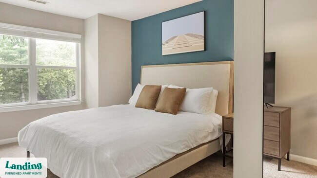 Foto del edificio - 300 Long Shoals Rd