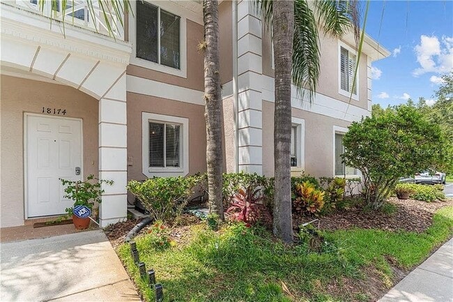 Foto del edificio - 18174 Paradise Point Dr