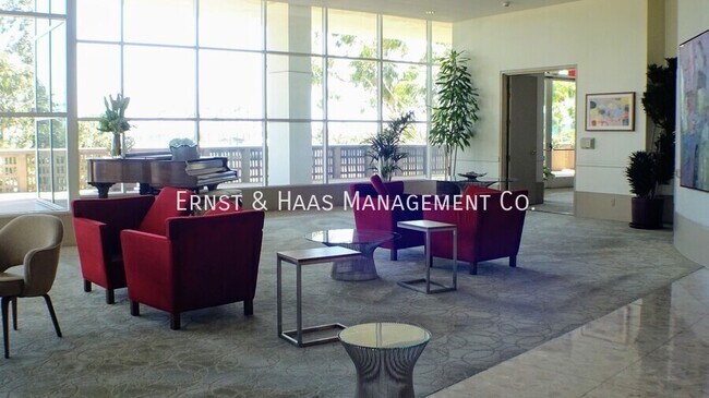 Foto del edificio - 700 E Ocean Blvd