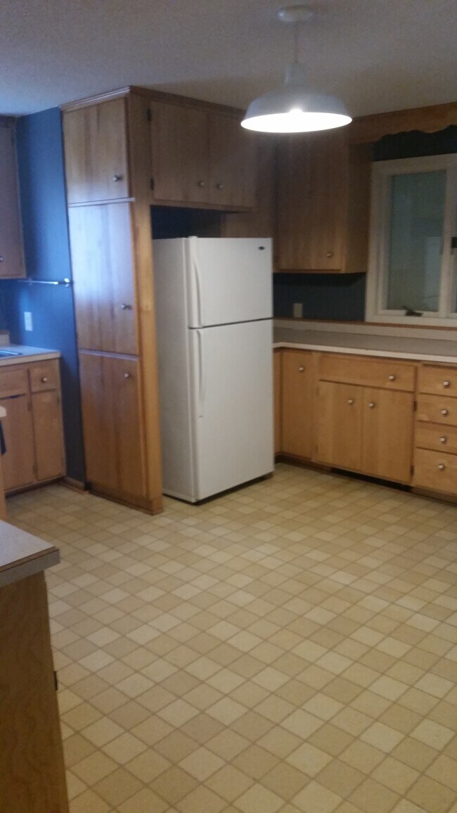 511 10th St SW Unit 511, Willmar, MN 56201 Apartments in Willmar, MN