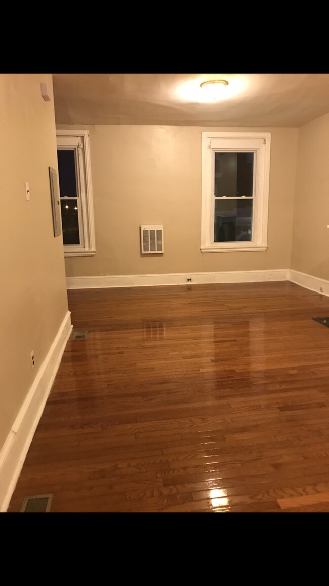 Foto del edificio - 2222 N 29th St